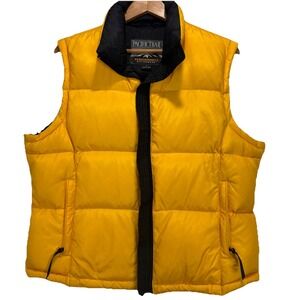 Pacific Trail Puffer  Vest Full Zip Jacket Men' Sz Large Yellow Fowl Feathers‎
